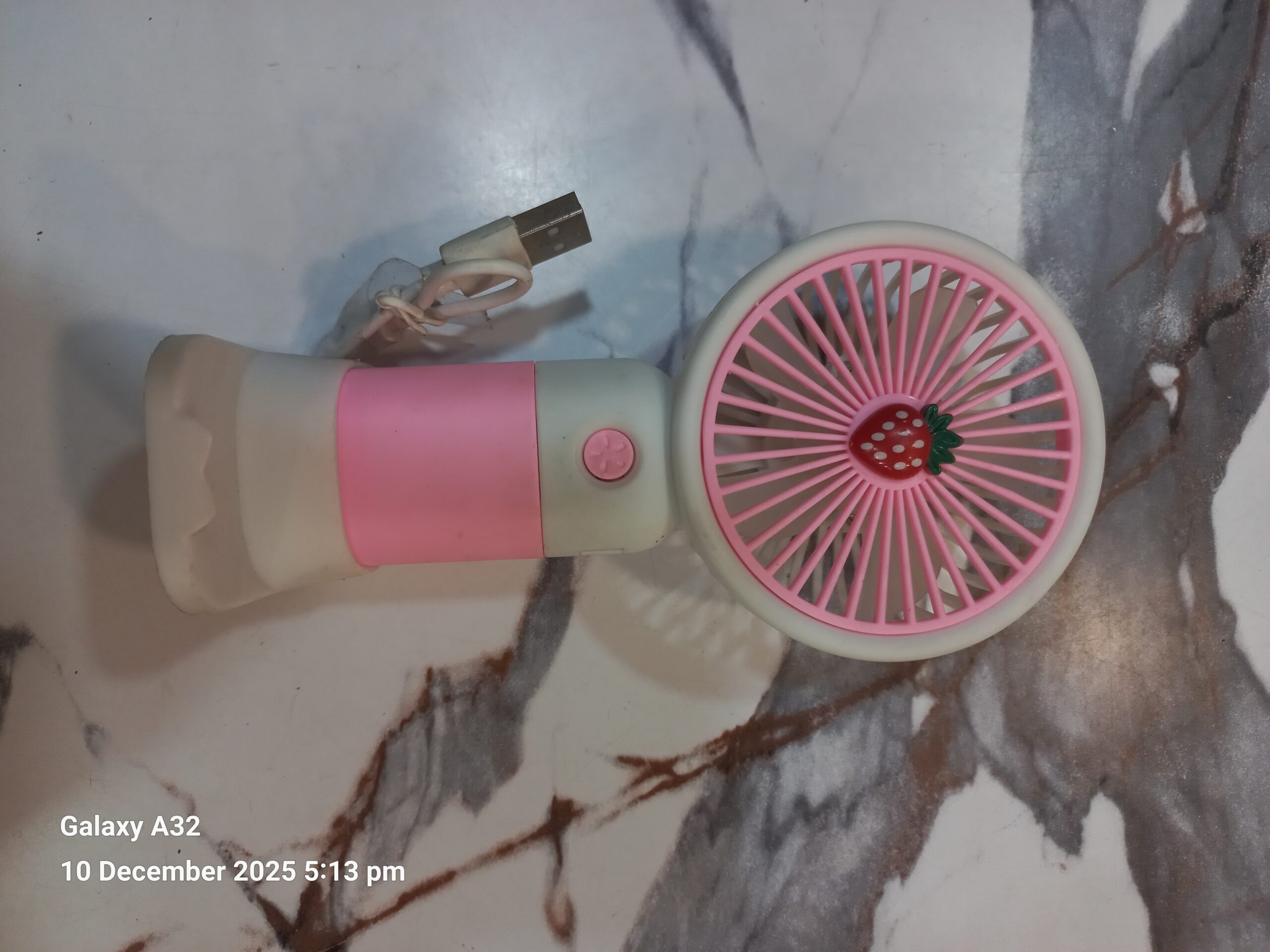 20251210_171302 Mini Fan - Image 1